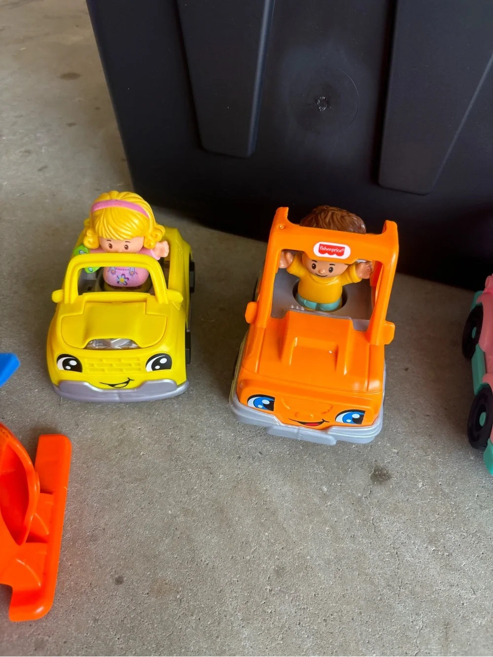 Lot of 7 Fisher Price Little People Vehicles ‎ - 7 Figures